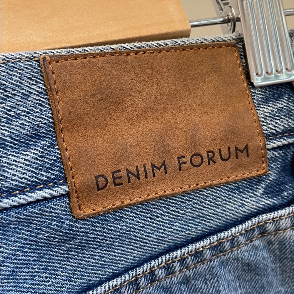Aritzia - Denim Forum - Pin-Up Super High Staright Denim Jeans - Blue - 26x28L - Picture 3 of 12